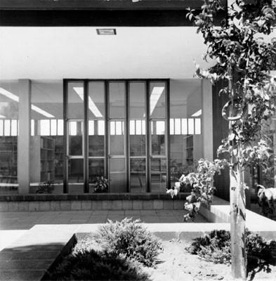 [Eureka Valley Branch Library, 17th and Pond streets]