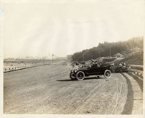 [Part of course for the Vanderbilt Cup Race at the Panama-Pacific International Exposition]