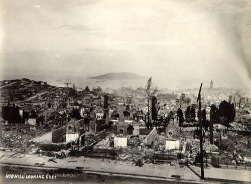 [Panoramic view of Nob Hill overlooking the bay]