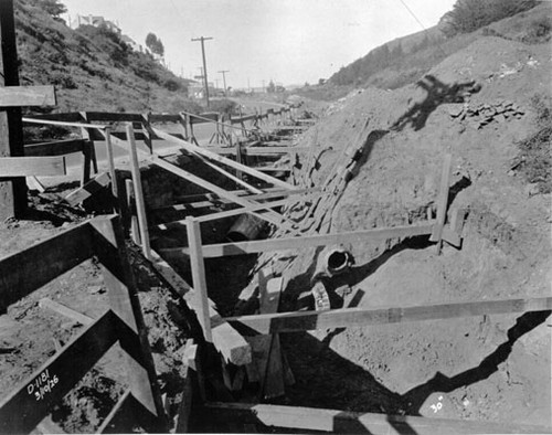 [Trench along Seventh Avenue at Noriega Street]