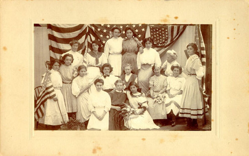 [Class photo from Jean Parker School]