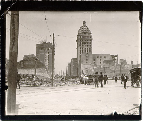 [Looking east down Market, from near 4th Street]