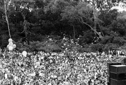 [Audience at concert in Golden Gate Park]