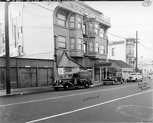 [2200 block of Lombard Street]