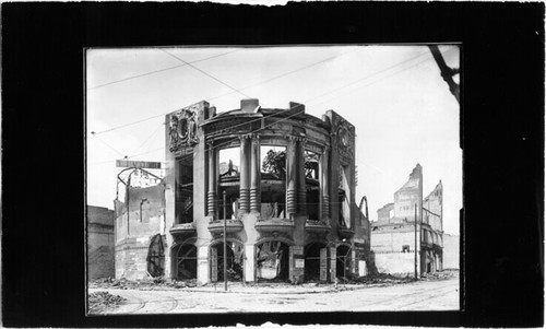 [Ruins of the Tivoli Opera House on the southwest corner of Eddy and Mason streets]