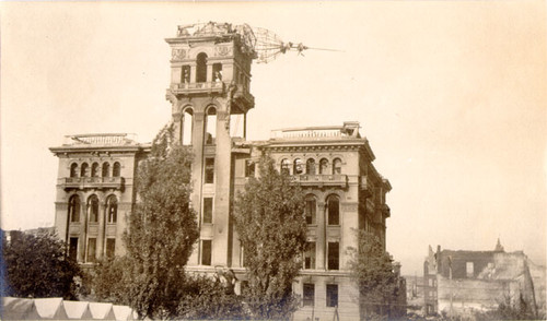 [Hall of Justice, on Kearny Street, in ruins after the earthquake and fire of April, 1906]