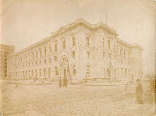 [Post Office on the corner of 7th and Mission streets after the earthquake and fire of April, 1906]