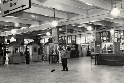 [Southern Pacific waiting room inside the Ferry Building]