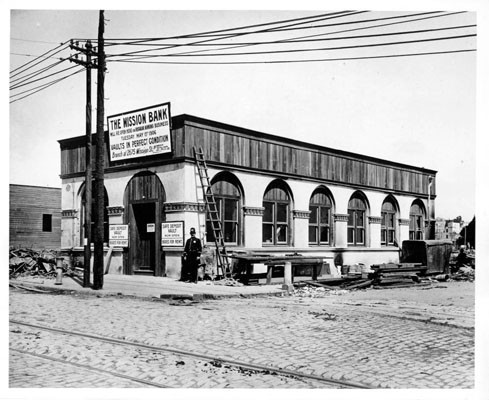 [Mission Bank building after the 1906 earthquake]