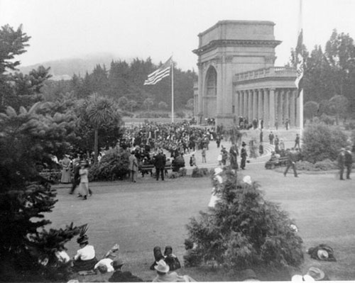 [Music concourse in Golden Gate Park]