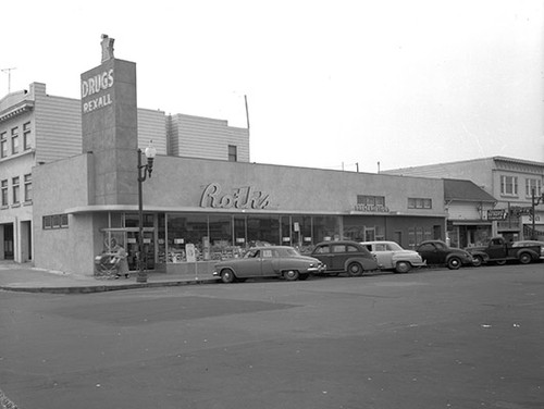 [2001 Irving Street, Roth's Rexall]