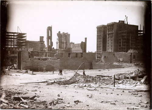 [Union Square Park after the earthquake and fire of April, 1906]