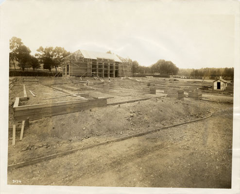 [Construction of Panama-Pacific International Exposition]