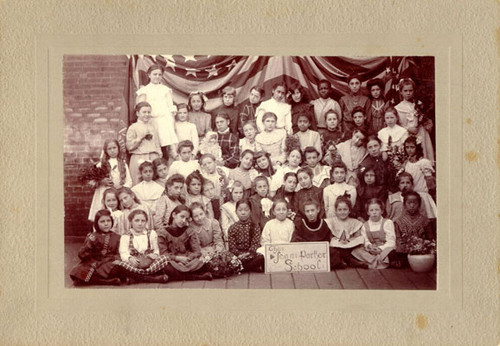 [Class photo from Jean Parker School]