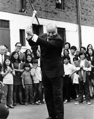 [Mayor Joseph Alioto at groundbreaking ceremony]