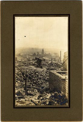 [City Hall In Ruins After The 1906 Earthquake And Fire]