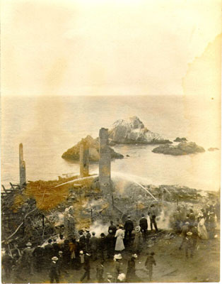 [Cliff House burning as spectators watch]