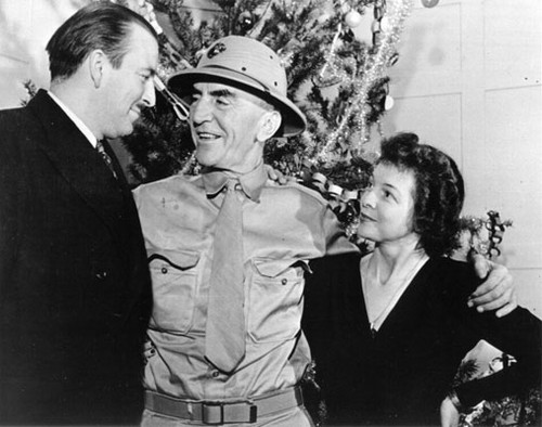 [Eddie Rickenbacker and two other people at the St. Francis Hotel ...