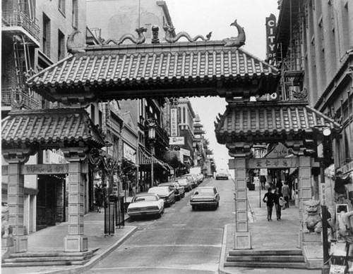 [Grant Avenue entrance to Chinatown]