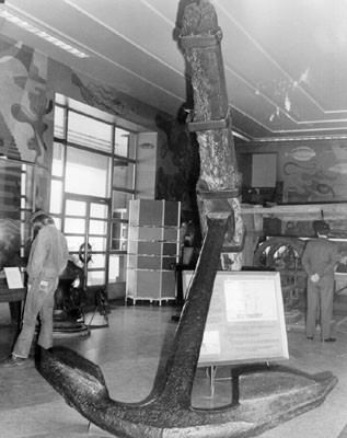 [Anchor from the mast of the "Constitution" on display at the Maritime Museum]