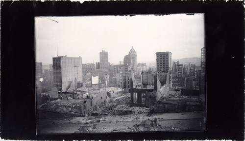 [View of downtown San Francisco in ruins]