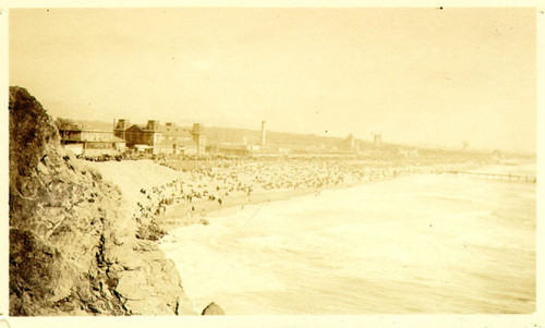 [Crowds of people along Ocean Beach]