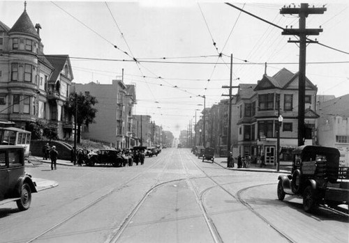 [Divisadero at Sacramento]