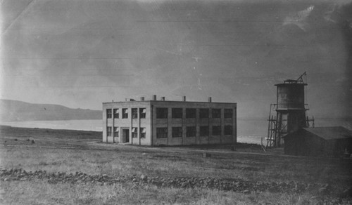 The George H. Scripps Memorial Marine Biological Laboratory and seawater tower, at the Marine Biological Association of San Diego, which became Scripps Institution of Oceanography. Circa 1910