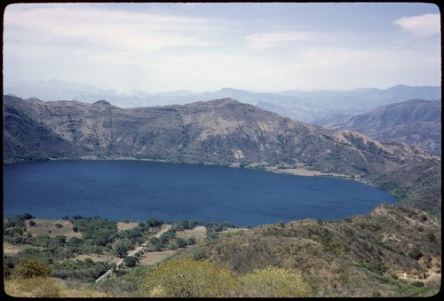 Laguna Santa María del Oro