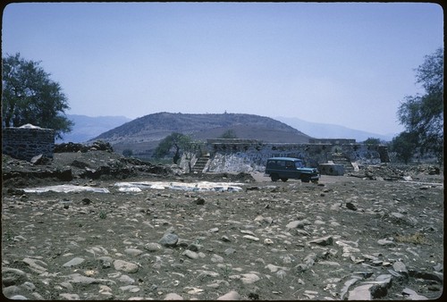Toltec (?) ruins near Ixtlán del Rio
