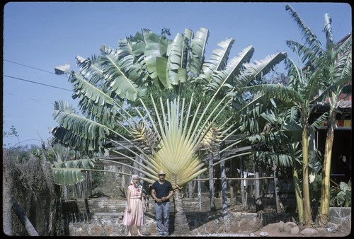 Linda Dugeau and Faustino Pérez at Crucero San Blas