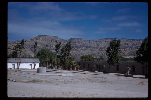 El Rosario de Abajo, plazuela