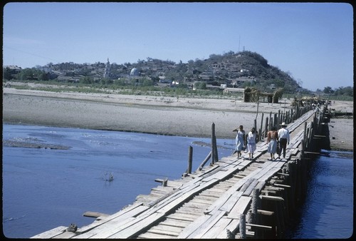 Toll bridge over Santiago River, La Presa