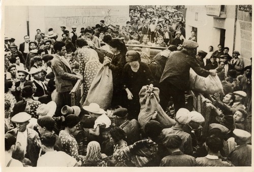 August 1936 - Spain - La Calzada - Keystone View Company