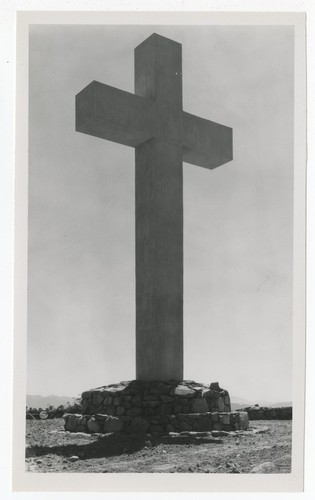 Mount Helix cross