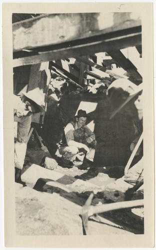 Men at Lake Hodges Dam construction site