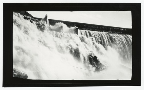 Lake Hodges Dam and spillway overflow