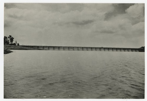 Lake Murray, with view of dam's edge in background