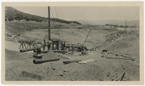 Henshaw Dam construction