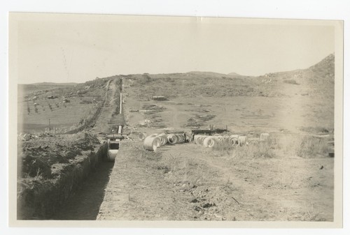 Laying concrete pipeline for Sweetwater siphon