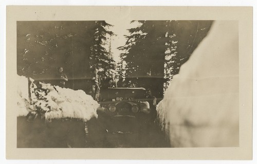 Car in snow near Crater Lake, Oregon