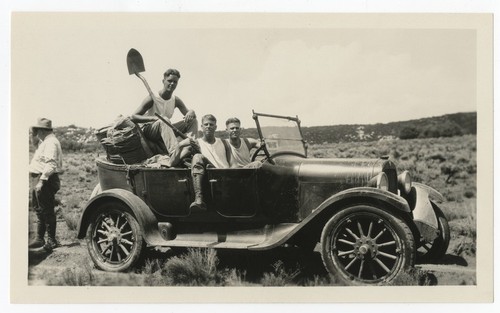 Fletcher sons in car, Baja California