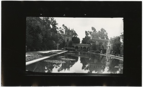 View opposite Botanical Building, Balboa Park