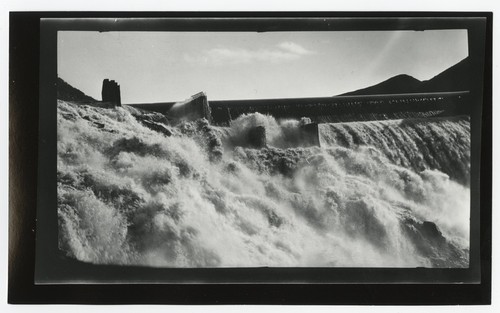 Lake Hodges Dam and spillway overflow