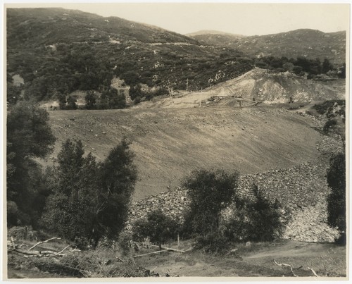 Construction of Henshaw Dam