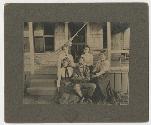 Ed Fletcher's siblings at a La Jolla beach house