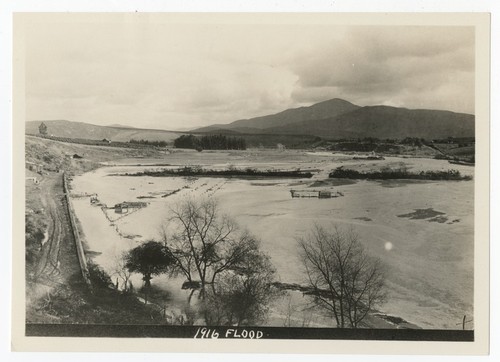 Flood damage after the breach of the Sweetwater Dam