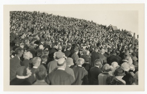 Crowd on Mount Helix