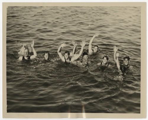 Fletcher family swim team at Coronado