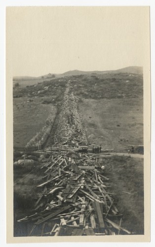 Collapse of the Sweetwater trestle on the San Diego Flume